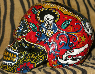 `Santa Muerte Skull ` ...Crâne Cathy ` Cat ` . Objet d`art - pièce unique